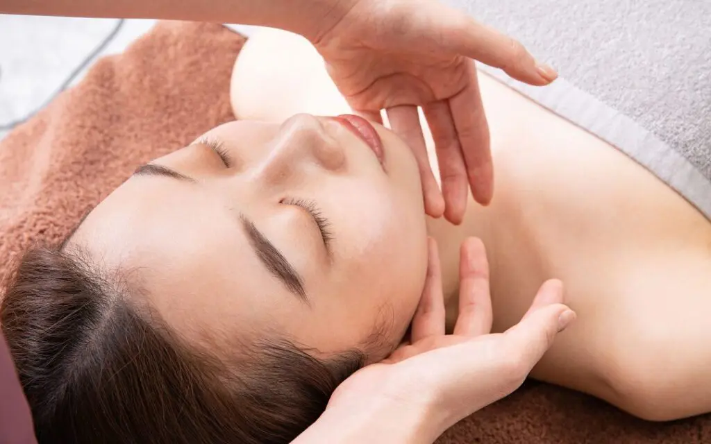 Lymphatic Drainage Massage Benefits for your body